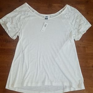 Ladies short sleeve light top